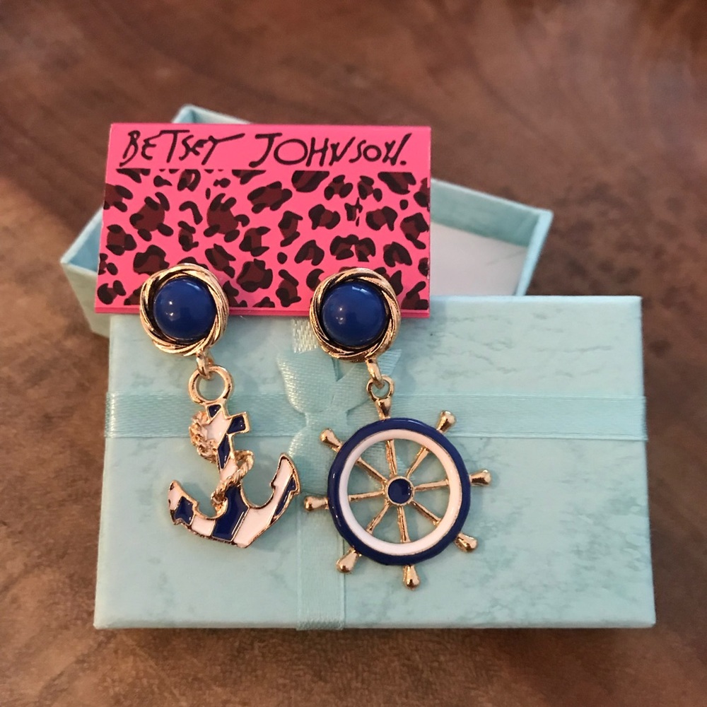 NWT Boating nautical Betsey Johnson earrings